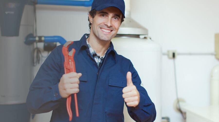 Local water heater installation in Henry, IL